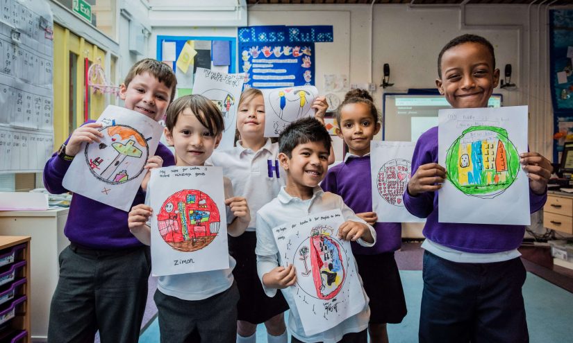 Great Fire of London schools workshop, 2016. London’s Burning, a festival of arts and ideas for Great Fire 350. Produced by Artichoke. Photo courtesy of London Borough of Islington